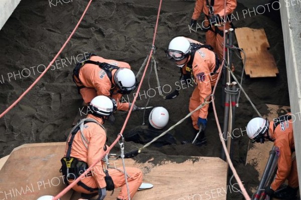土砂災害時の救出手順を確認　帯広消防署が訓練
