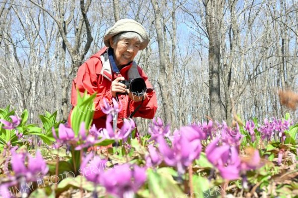 ９１歳のカメラマン　尽きぬ探究　フォトクラブ昴