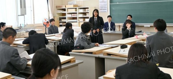 帯工建築科３年生と若手建設産業就業者が意見交換 4