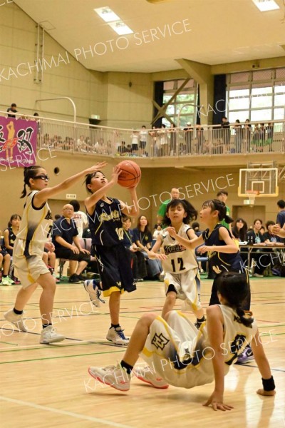啓西男子１２年ぶりＶ、芽室Ｈ女子は初　ミニバスケ全十勝春季大会 4