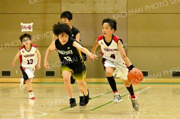 啓西男子１２年ぶりＶ、芽室Ｈ女子は初　ミニバスケ全十勝春季大会 10