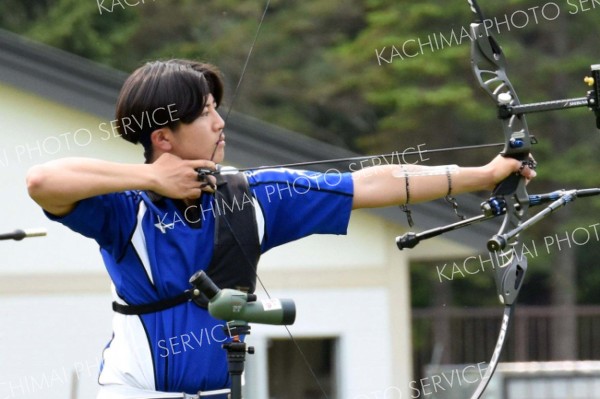 中村インハイ出場十勝勢一番乗り　全道高体連アーチェリー個人戦 8