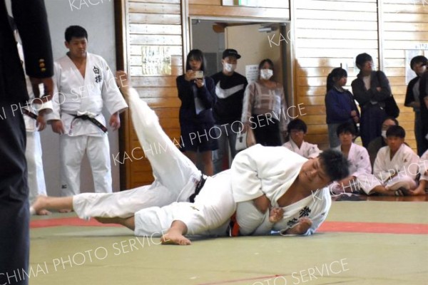 団体戦　帯広刑務所―白樺学園高Ａ