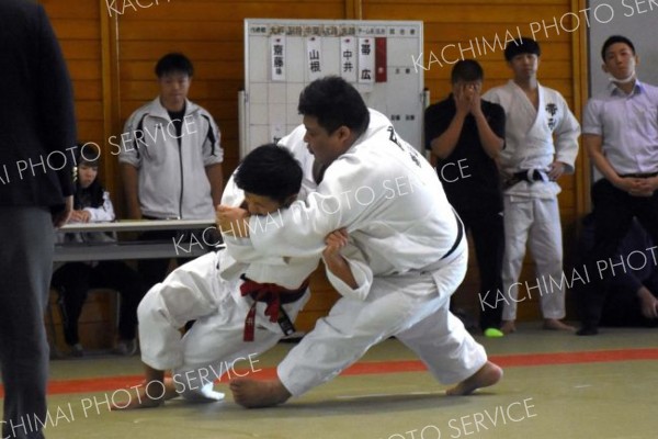 団体戦決勝　帯広刑務所―帯広支部