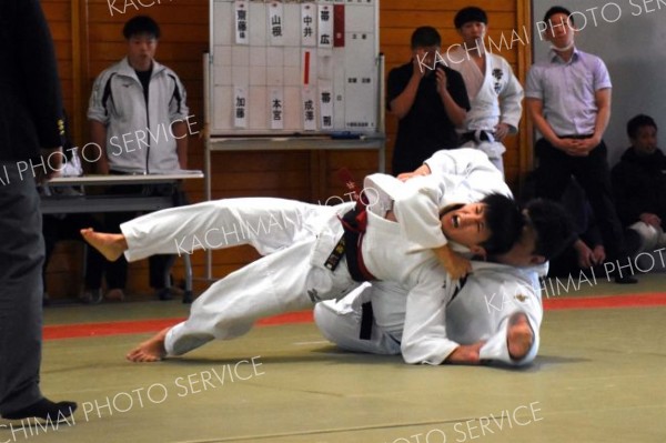 団体戦決勝　帯広刑務所―帯広支部