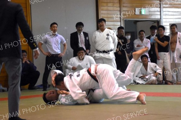 【個人戦有段の部決勝】