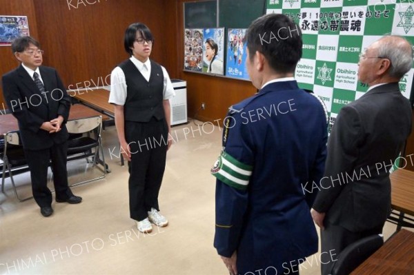 スタート式で宣誓を行う