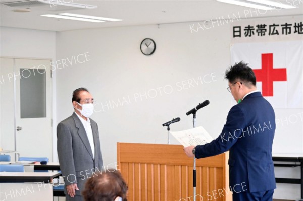 日本赤十字社帯広地区奉仕団総会　９人に永年奉仕者表彰も 4