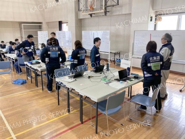 千島海溝沿いの巨大地震が発生した想定で行われた訓練