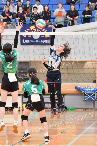 稲田プリンス男子、下音更ウィングス女子Ｖ、混合は豊頃ランバーズ　全日本小学生バレー帯広地区予選 9