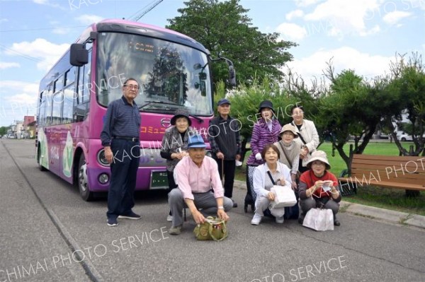 音更のまちなみをコミバスの車窓から楽しむ　音更・北蘭西町内会がプチ旅行