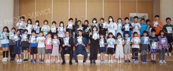 恩師の元へ熱中症対策キット、帯広清川小児童へ　幕別のナカムラ技建