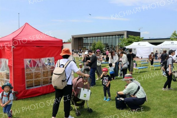 道の駅かみしほろが５周年　イベントにぎわう　あすも開催