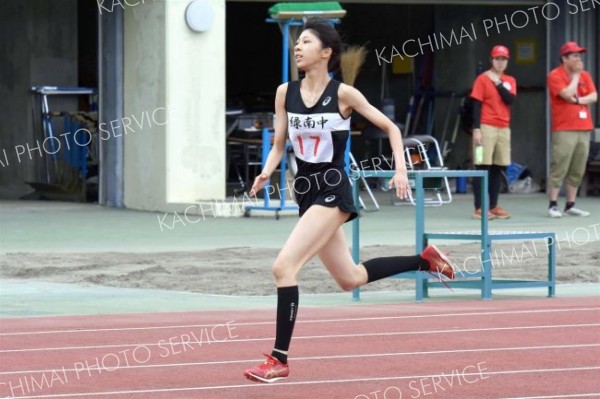 女子４００メートル決勝