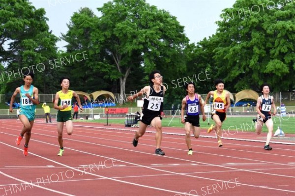 ２年男子１００メートル決勝