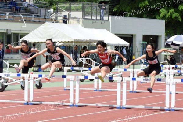 女子１００メートル障害決勝