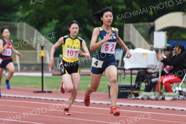 女子２００㍍準決勝４組