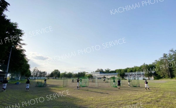 合同チームの練習が行われた帯広第七中学校グラウンド