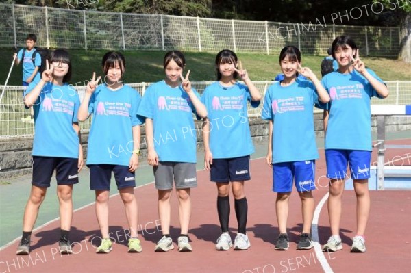女子４００メートルリレー