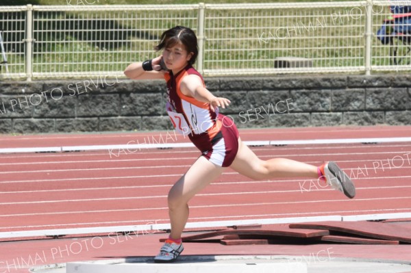 女子砲丸投げ