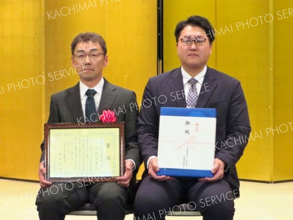 十勝総合振興局長賞に清水町の中村さん　でんぷん原料用ばれいしょ栽培共励会表彰式