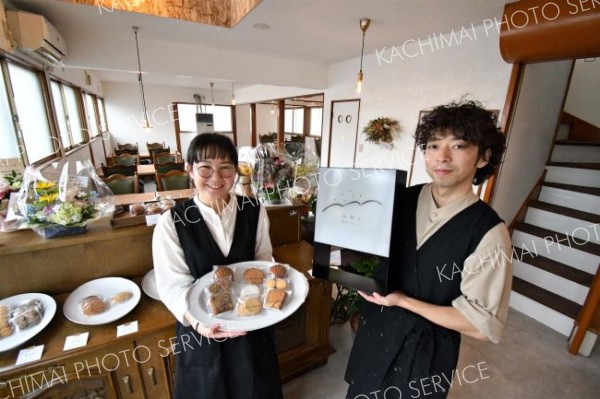 幕別にガレットと焼き菓子のカフェオープン　役場前の空き施設を再生