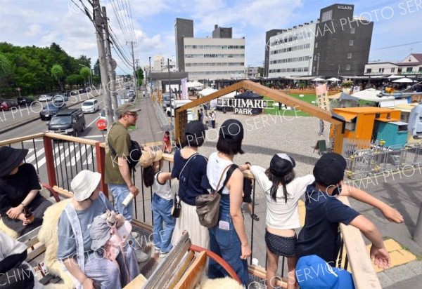 「藤丸パーク」開業　まちなかに活気、上質な食やモノ、人の交流期待 15