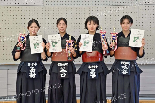 女子個人戦の入賞者。