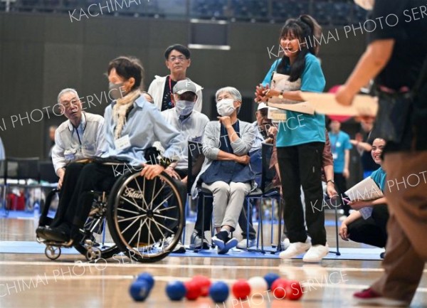 約１００人がボッチャ楽しむ　とかち身体障害者スポーツ交流大会 8