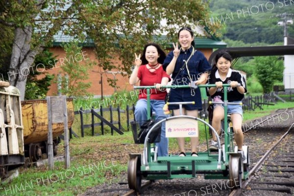多彩な催しに親子ら笑顔　りくべつ鉄道まつり～写真特集