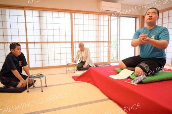 子ども落語教室「百年亭」に高校生部門新設　幕別