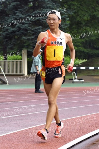 【男子５０００メートル競歩決勝】左手首のけがからの復帰戦で自身の状態を確認する