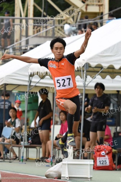 男子三段跳び決勝