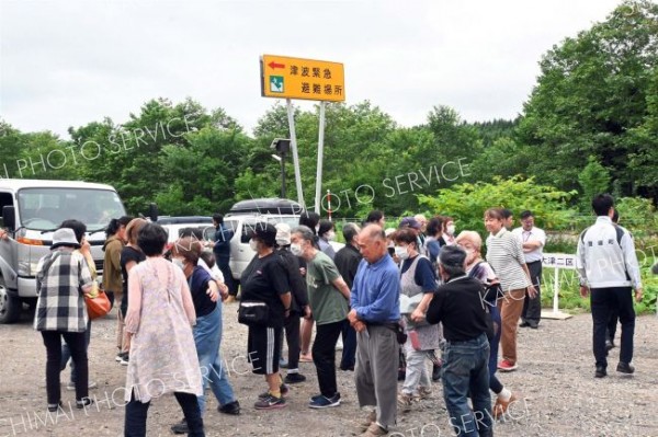 揺れ実感なし、避難に焦り　沿岸住民も避難