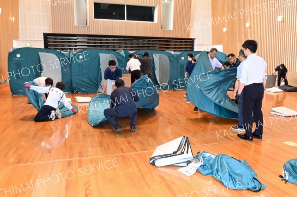 沿岸４町の避難所に１７４人　十勝港最大波７０センチ 2