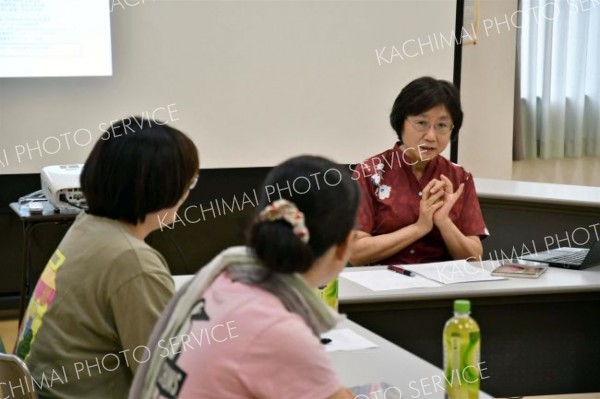 十勝に大学を創る会　幕別で座談会