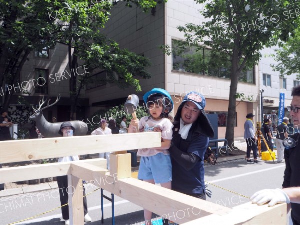 建設体験に行列　オビヒロホコテン 7