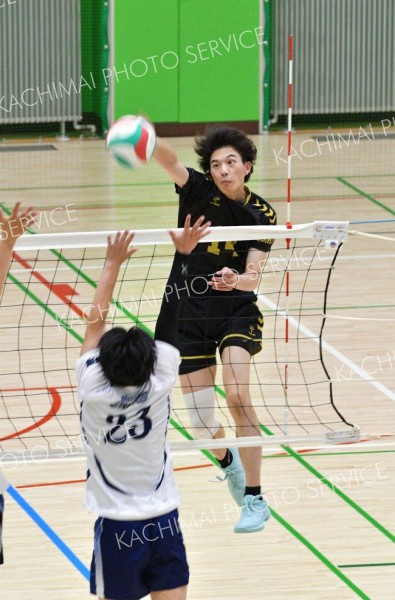 Ａｄａｍａｓ－Ａとｔｒｕｓｔ初Ｖ　勝毎杯全十勝男女６人制春季バレー 8