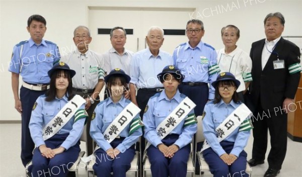 「一日警察官」に任命された