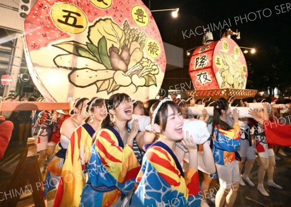 平原まつり会場熱狂、五穀豊穣祈る「夢降夜」