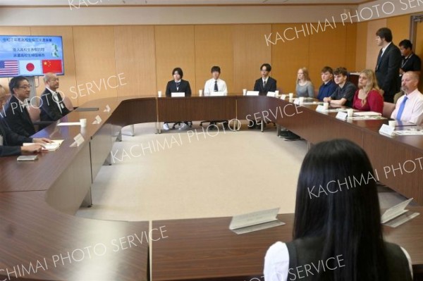 市長と懇談したメンバー