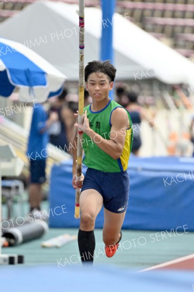 【男子棒高跳び決勝】