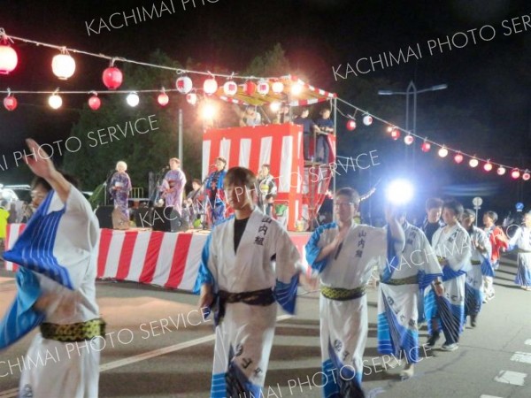 更別村の一大イベント　盆踊りと花火大会満喫 3