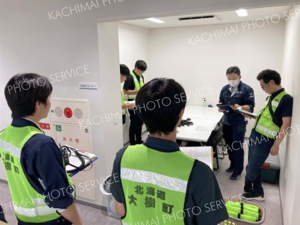 台風被害への対応などを確認した災害対策本部設置に関する机上訓練