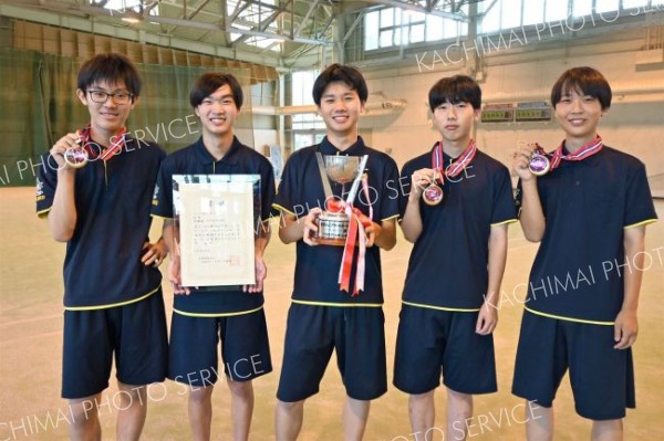ゲートボール「マチルダＫＩＮＧ」が初の全国優勝　芽室町ＧＢ少年団出身者ら活躍
