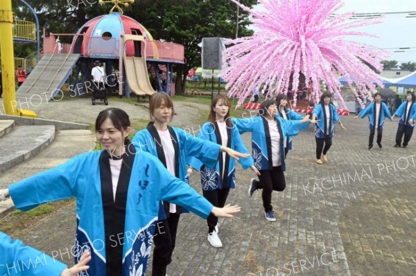 会場に笑顔広がる　士幌「７０００人まつり」～写真特集