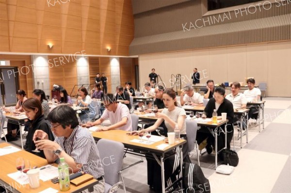 全国から２１人が受験したワインバイザー試験