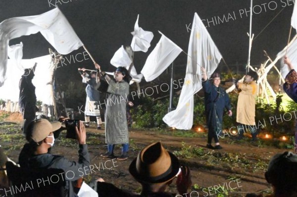 アイヌ文化と音楽に酔いしれる　浦幌十勝太でライブ