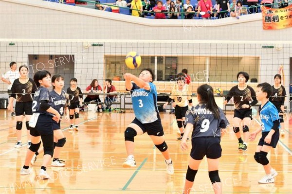 豊頃ランバーズ混合Ｖ、男子は稲田プリンス、女子は下音更ウィングス　バレーミカサカップ全十勝小学生大会 12
