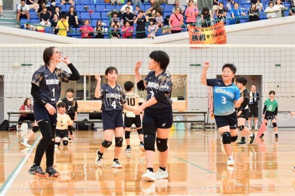 豊頃ランバーズ混合Ｖ、男子は稲田プリンス、女子は下音更ウィングス　バレーミカサカップ全十勝小学生大会 14